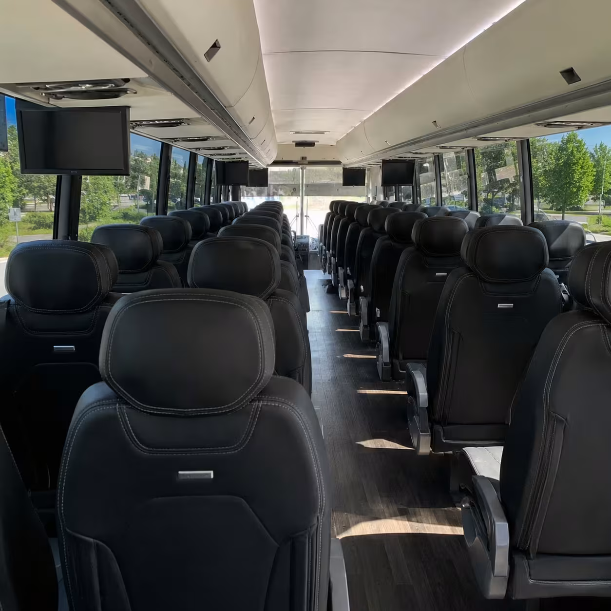 school field trip bus rentals in somerville