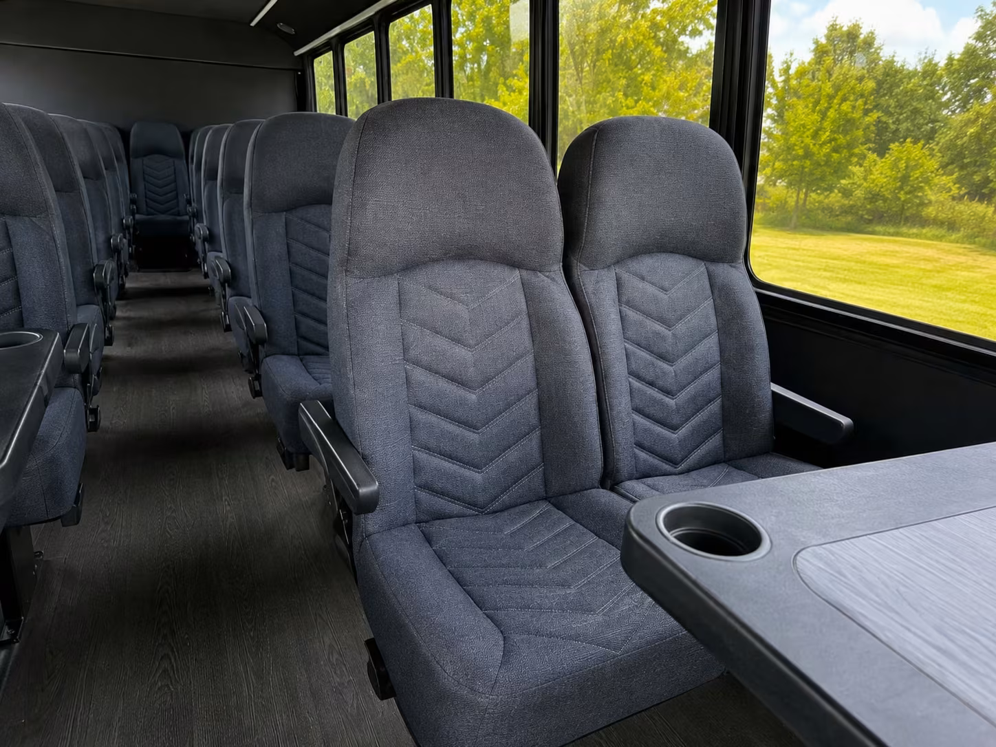 somerville 20 passenger minibus rental